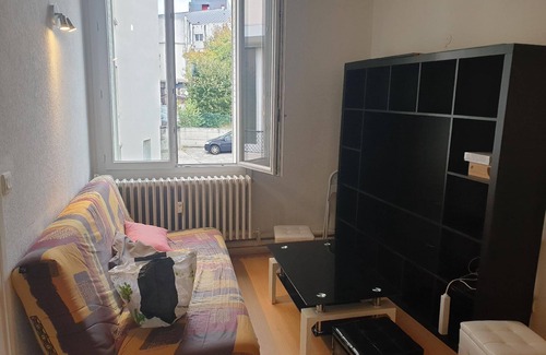 Sablon - Trudaine Apartment | Spacious Holiday Apartment in Clermont-Ferrand for 6 Guests