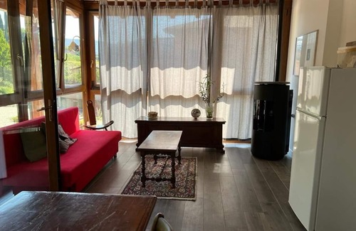 Caprino Veronese Apartment | Cozy Holiday Apartment in Caprino Veronese for 4 Guests