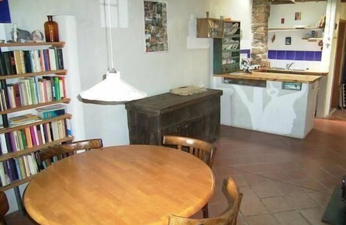 Agaggio Superiore Apartment | Inviting Holiday Apartment in Molini di Triora for 4 Guests