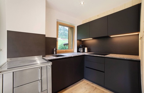 Moso in Passiria Apartment | Mountain View Apartment 'Herrischner 1' with Private Terrace