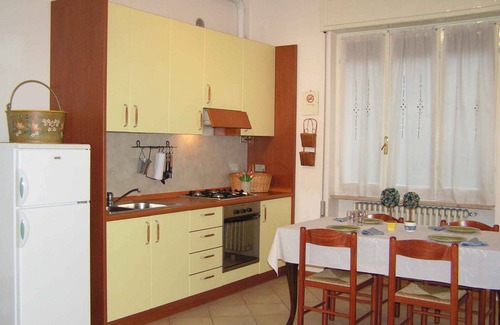 Provezze Apartment | Garden-Focused Holiday Apartment with Spa & Breakfast Included