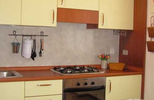 Provezze Apartment | Garden-Focused Holiday Apartment with Spa & Breakfast Included