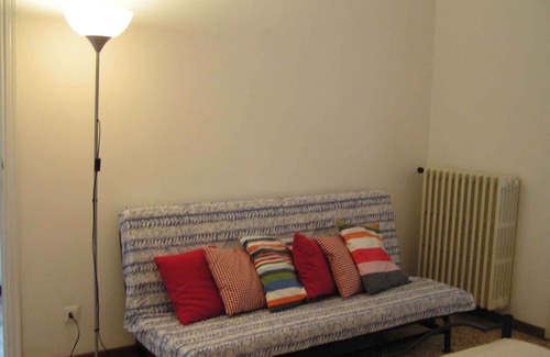 Provezze Apartment | Inviting Holiday Apartment with Garden & Spa Amenities