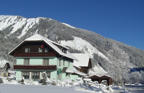 Donnersbachwald Apartment | Cozy Holiday Apartment in Donnersbachwald for 4 Guests