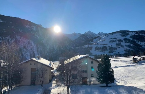 Acletta Apartment | Cozy Holiday Apartment in Disentis / Mustér for Families