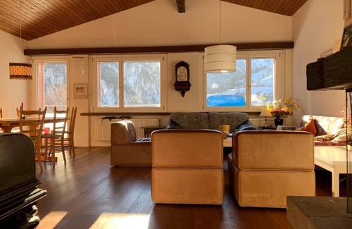 Acletta Apartment | Cozy Holiday Apartment in Disentis / Mustér for Families