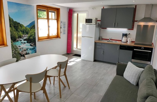 Foncine-le-Haut Apartment | Holiday apartment Foncine le Haut for 1 - 4 persons with 2 bedrooms - Row house