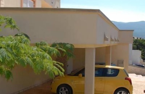 Novi Vinodolski House | Spacious Holiday Apartment Povile for Families and Groups