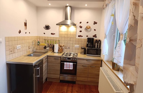 Swieradow-Zdroj House | Cozy Holiday Apartment in Swieradów Zdrój for 4 Guests