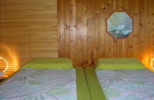 Aeschi bei Spiez Apartment | Holiday apartment Aeschi b. Spiez for 2 - 7 persons with 4 bedrooms - Holiday apartment