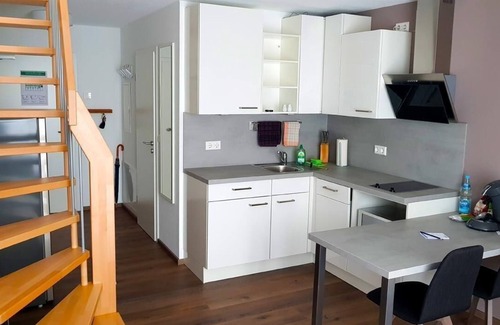 Neckarwestheim Apartment | Cozy Neckarwestheim Apartment for 2 with Kitchen & Breakfast