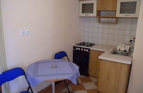 Balatonszarszo Apartment | Cozy Holiday Apartment Steps from Lake Balaton
