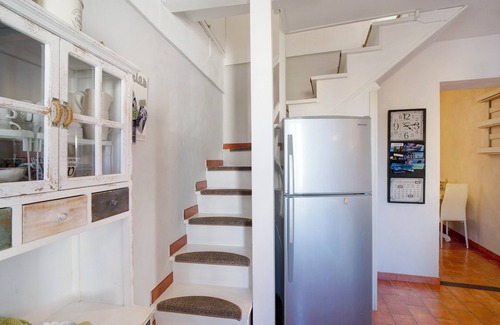 Diano Castello Apartment | Oceanfront Holiday Apartment "Ca' A Riga" with Private Terrace