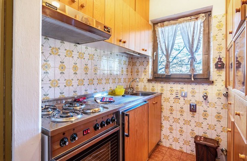 Pera Apartment | Cozy Mountain View Apartment "Ciasa Apelli" with Terrace