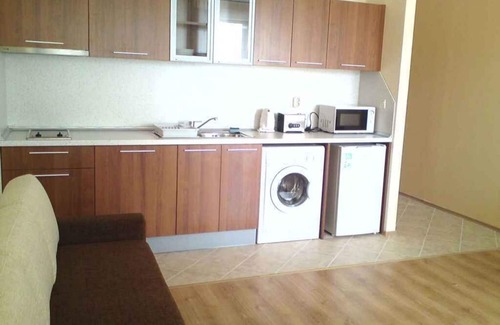 Obzor Apartment | Ideal Holiday Apartment Steps from the Spa Experience