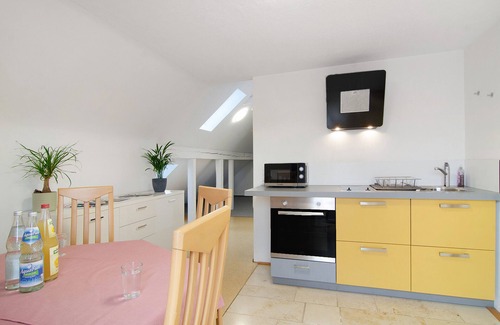 Salem Apartment | Unforgettable Stay at Holiday Apartment "Am Schlosssee" with Balcony