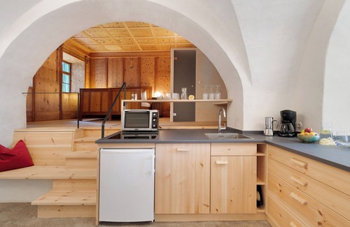 Pfalzen Apartment | Apartment 'Ansitz Baumannhof 1818': Scenic Mountain Views