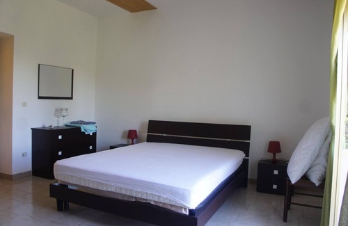 Ascea Apartment | Spacious Holiday Apartment in Ascea for Up to 10 Guests