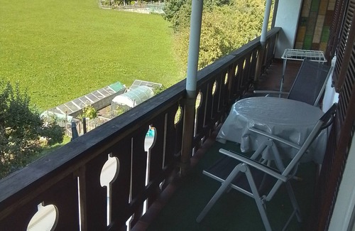 Anger Apartment | Scenic Apartment 'Auszeit': Mountain Views & Shared Garden