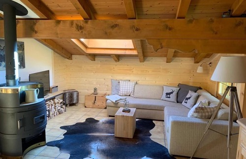 Axalp Apartment | Cozy Axalp Holiday Apartment for Families with Breakfast
