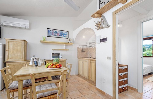 La Conia Apartment | Cozy 'Blue House Laconia' with Sea View & Balcony