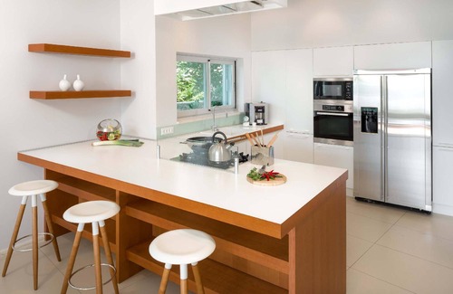 Brela House | Spacious Holiday Apartment in Baška Voda for 10 Guests