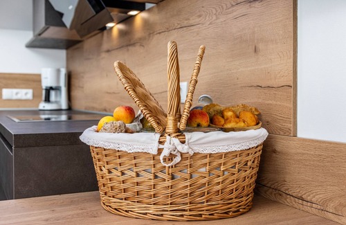 Luson Apartment | Inviting Holiday Apartment "Balbeinhof Apt Gams" with Views