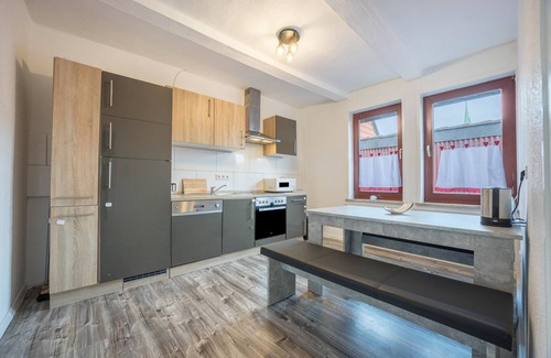 Hildesheim District Apartment | Guest Rated 10/10: Holiday Apartment "Bartölke" with Spa