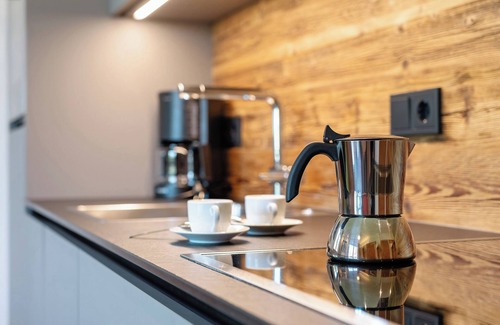 Villnoss Apartment | Holiday Apartment 'Baumannhof Apartment Ignis' with Mountain View, Shared Terrace and Wi-Fi