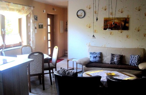 Bermbach House | Cozy Holiday Apartment in Bermbach for Up to 4 Guests
