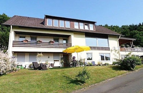 Birresborn Apartment | Cozy Holiday Apartment in Birresborn for Couples
