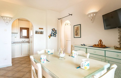 Pittulongu Apartment | Explore Bia de Bados B5: Oceanfront with Pool & Wi-Fi