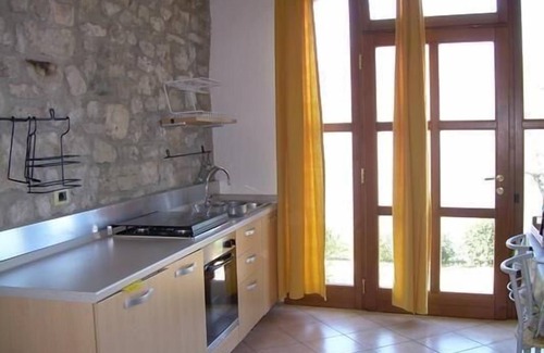 Castelletto Apartment | Cozy Brenzone Apartment for 1-2 with Pet-Friendly Perks