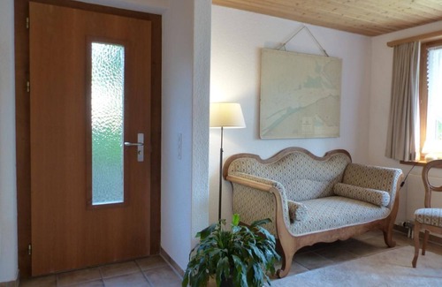 Brienz Apartment | Cozy Holiday Apartment in Brienz BE for Families and Couples