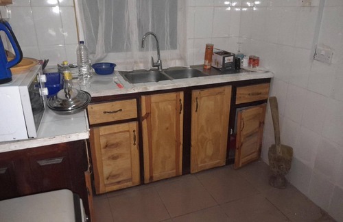 West Coast Division Apartment | Cozy Holiday Apartment in Brufut with Ocean View & Kitchen