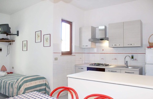 Madonna delle Grazie Apartment | Cosy Holiday Apartment Capoliveri for Up to 4 Guests