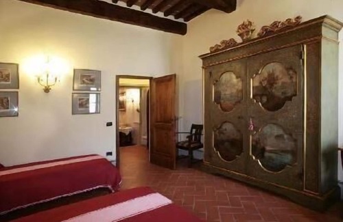 Cincelli Other | Cozy Capolona Farmhouse: Ideal Getaway with Pool & Kitchen