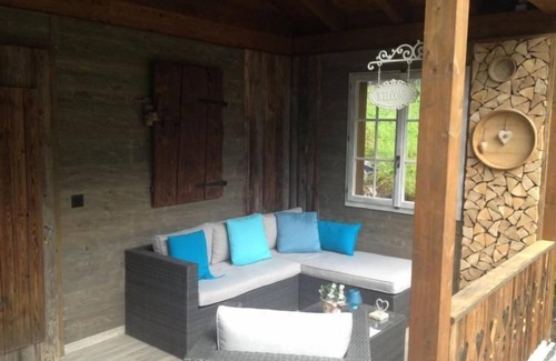 Lauterbrunnen Apartment | Inviting Lauterbrunnen Apartment with Ocean View & Kitchen