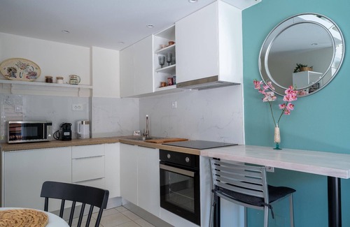 Halepa House | Cozy Holiday Apartment in Chania for Families of Up to 5