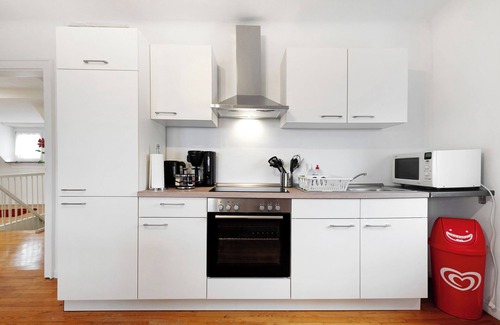 Tholey Apartment | Prime Holiday Apartment "Christiane" with Wi-Fi & Pet Friendly