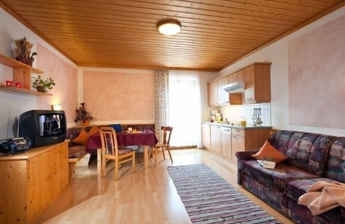 Dorfgastein Apartment | Cozy Holiday Apartment in Dorfgastein for 4 Guests