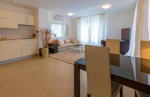 Crikvenica Apartment | Comfortable Holiday Apartment in Dramalj for Up to 5 Guests