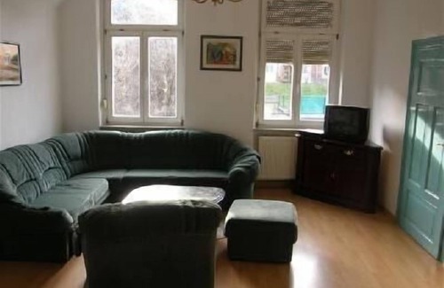 Cossebaude Apartment | Cozy Holiday Apartment in Dresden for Families of 3-5