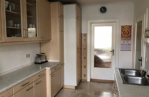 Trachau Apartment | Cozy 2-Bedroom Holiday Apartment in Dresden for Families