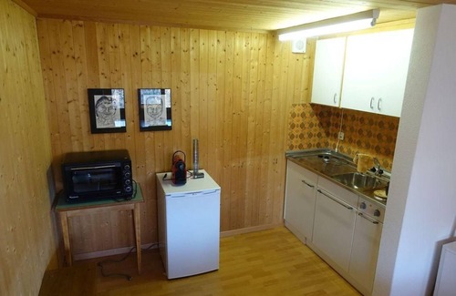 Emmetten Ski Chalet | Comfortable Emmetten Holiday Apartment for 4-5 Guests