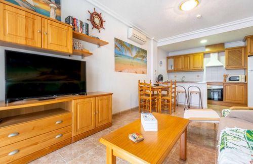 Orihuela Costa Apartment | Oceanfront Holiday Apartment "En El Cabo Roig" with Pool