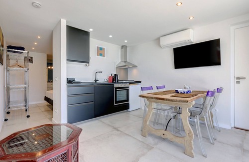 San Roque Apartment | Seaside Retreat: Casa Domino 2 with Pool & Free Wi-Fi