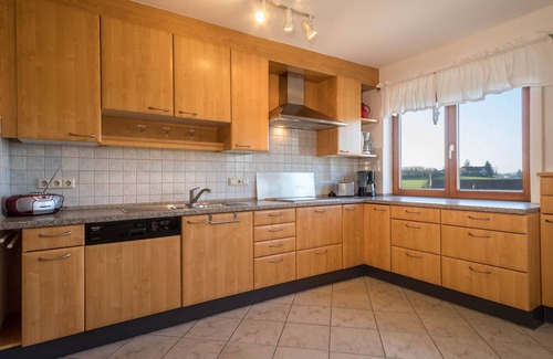 Goppertsweiler Apartment | Scenic Holiday Apartment “Friedrichshafen” by Lake Constance