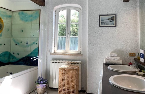 Crevari Apartment | Holiday apartment Genova for 1 - 8 persons with 3 bedrooms - Holiday apartment