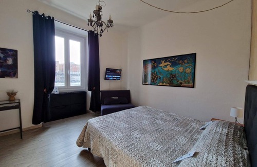 San Fruttuoso Apartment | Cozy Holiday Apartment in Genova for 1-4 Guests